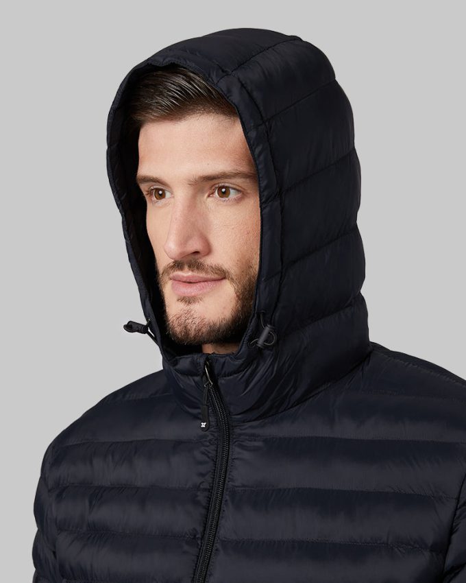 MEN'S LIGHTWEIGHT POLY-FILL PACKABLE HOODED JACKET - Image 4