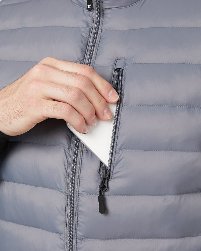 MEN'S LIGHTWEIGHT POLY-FILL PACKABLE VEST - Image 10