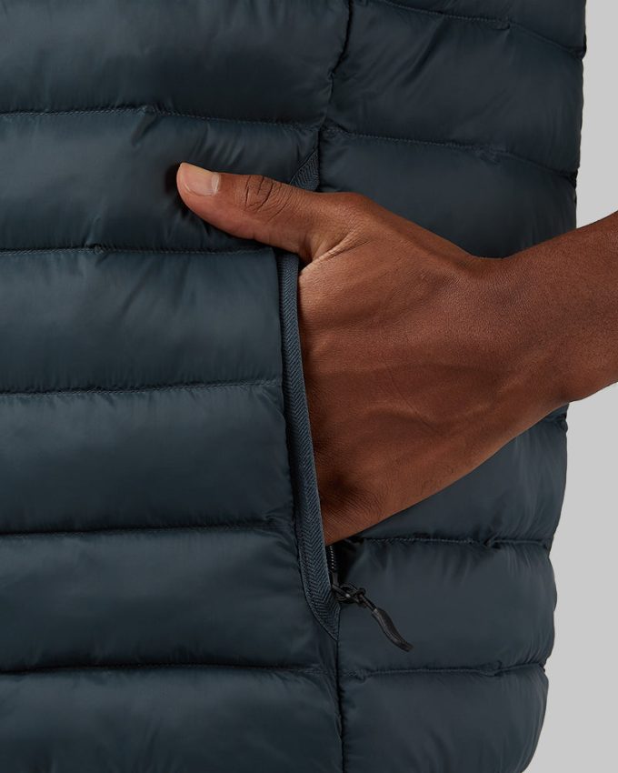 MEN'S LIGHTWEIGHT POLY-FILL PACKABLE VEST - Image 27