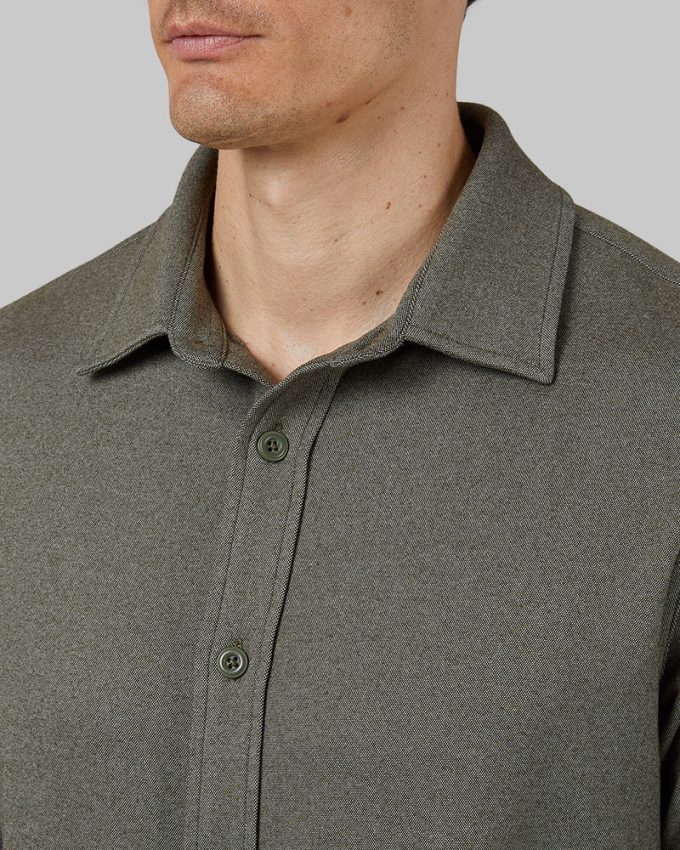 MEN'S SOFT STRETCH KNIT LONG SLEEVE BUTTON-UP - Image 2
